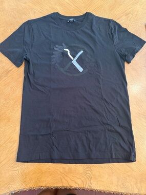 Express Black Short Sleeve Graphic Crewneck Tee Small